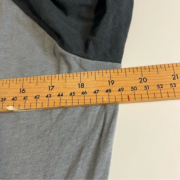 Kuhl Women's Black and Gray 3/4 Sleeve Henley Large - Picture 6 of 6